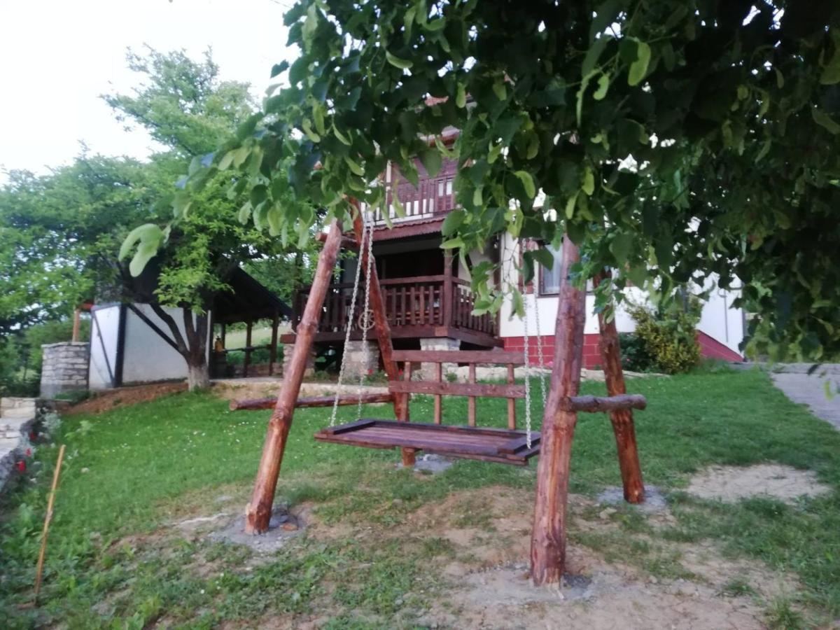 Vikendica I Vajat Vrbica Villa Kalesija Buitenkant foto