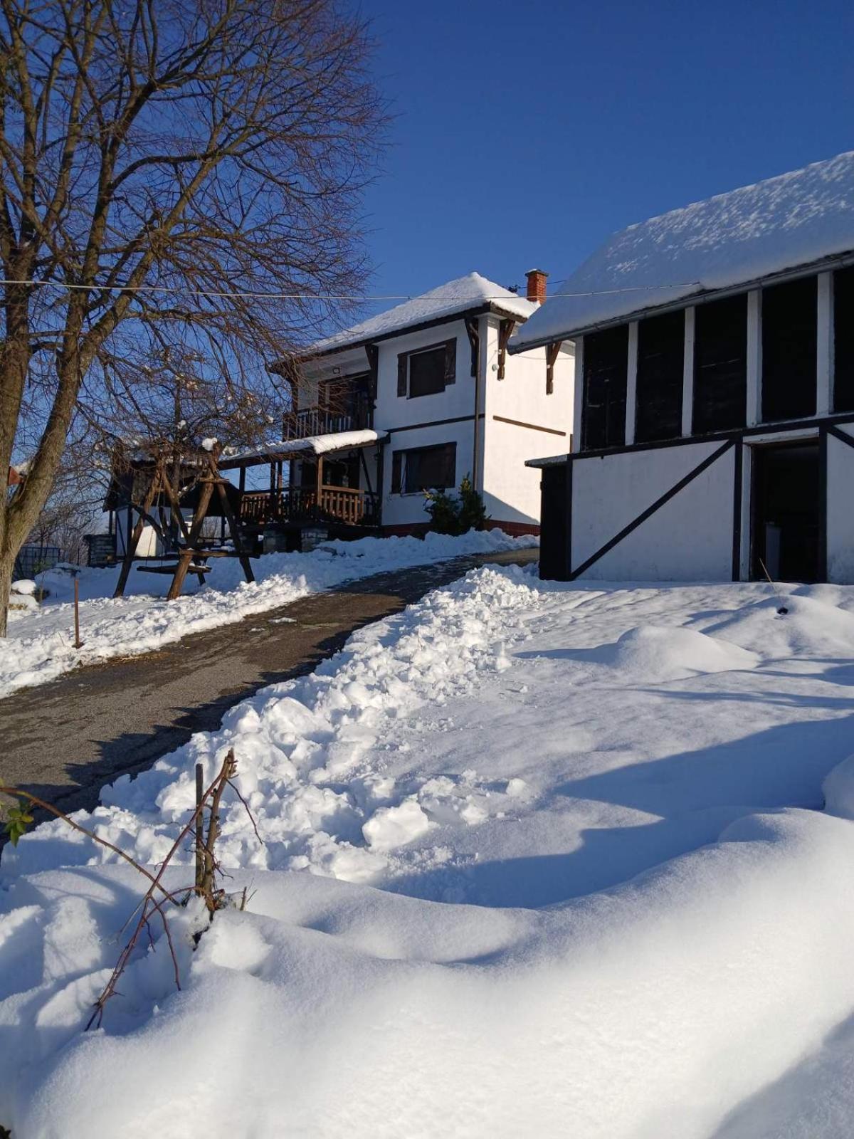 Vikendica I Vajat Vrbica Villa Kalesija Buitenkant foto